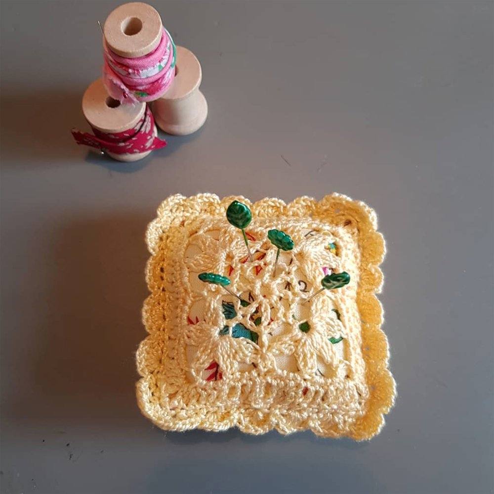 Needlework Necessity: Handmade Pincushion for Sewing Enthusiasts