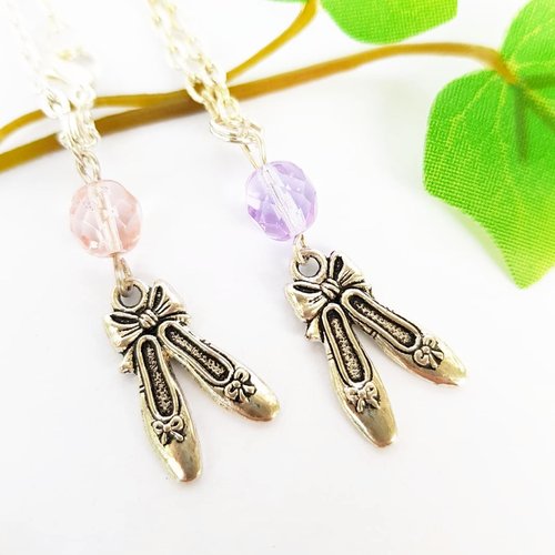 ballet shoes necklace - Danse Sleepers for Girl or Woman - Purple or Pink