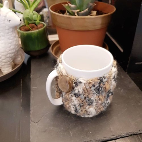 Cozy Mug - Handmade Crochet Cover - Coffee Tea decoration - Kitchen decor