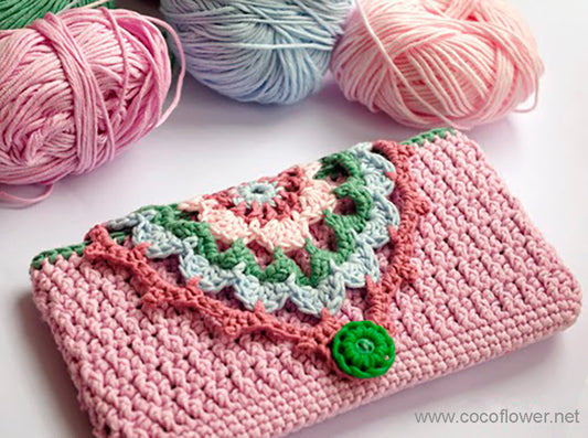 DIY Crochet: Make Your Own Crochet Easter Hen