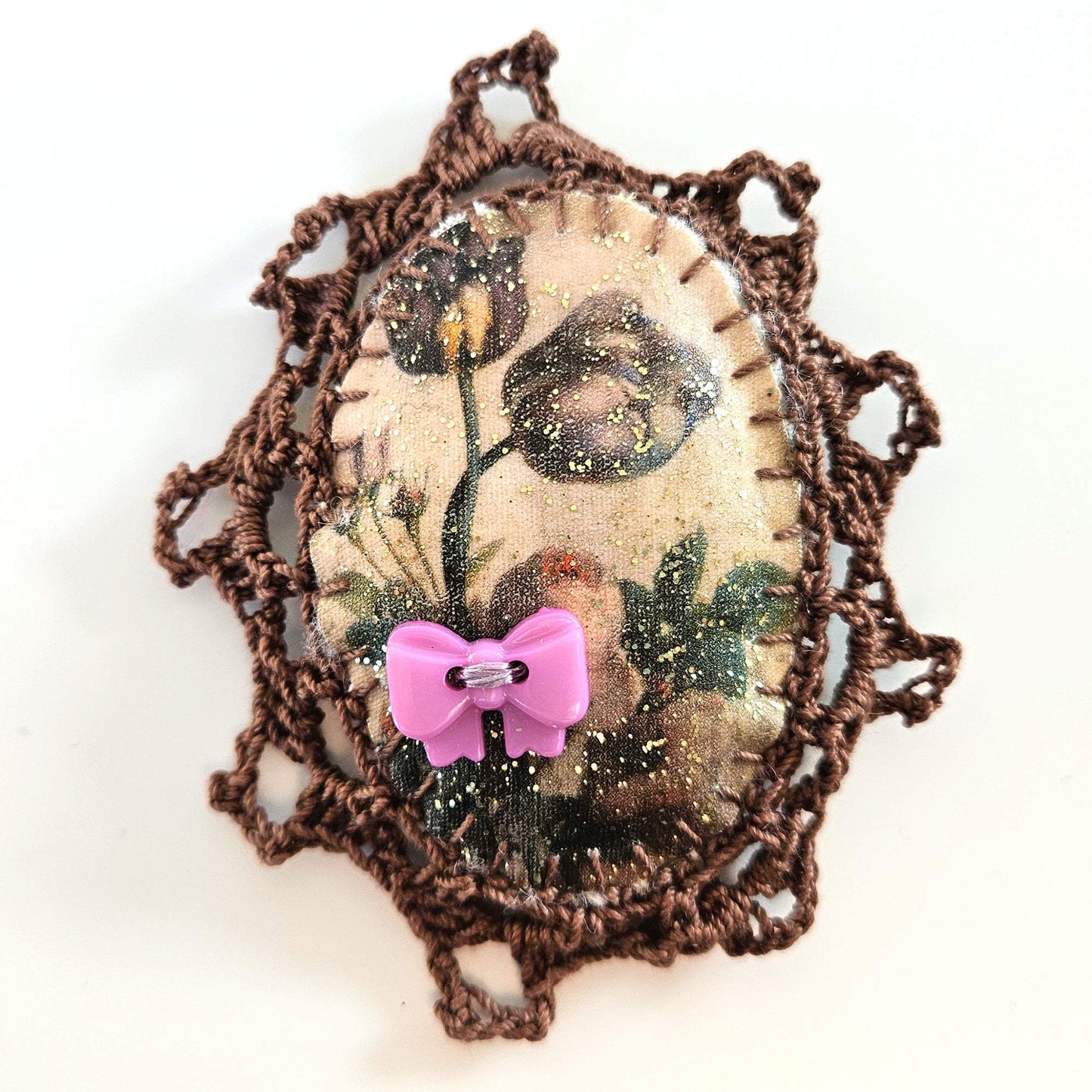 Victorian Cameo Brooch - brown