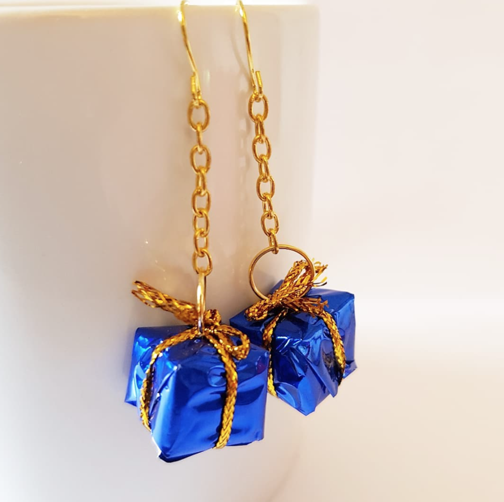 3d Christmas gift earrings Blue