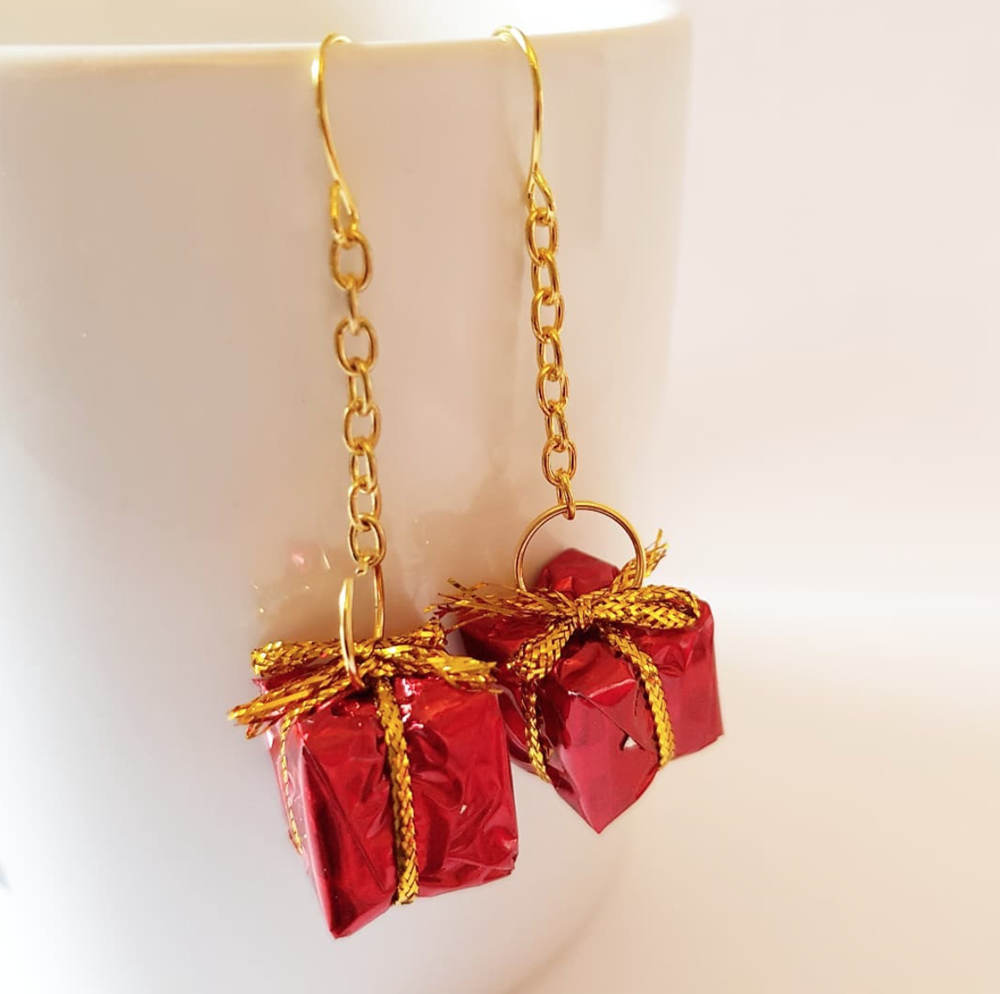 3d Christmas gift earrings Red