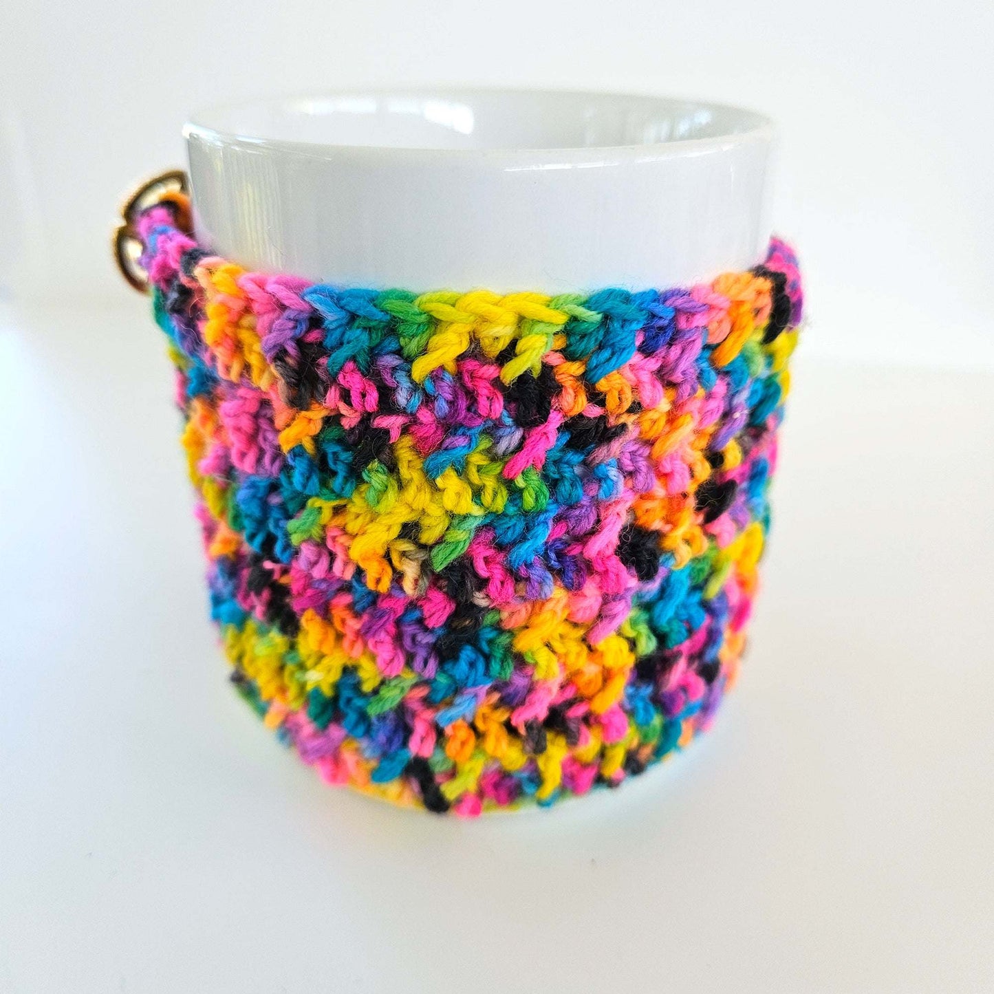 Multicolored Cozy Mug: Handcrafted Comfort