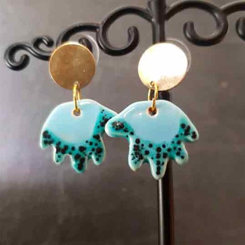 "Stand Out from the Crowd: Embrace the Beauty of Handcrafted Blue Earrings"