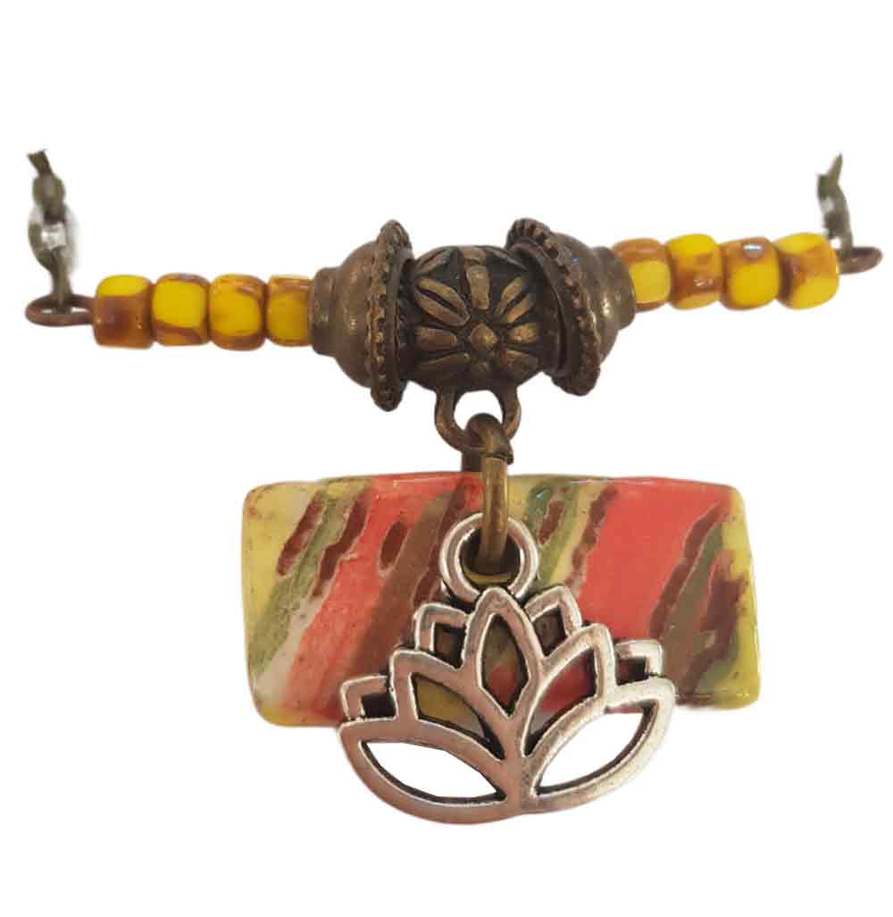 Primitive necklace Raw women - feather or lotus