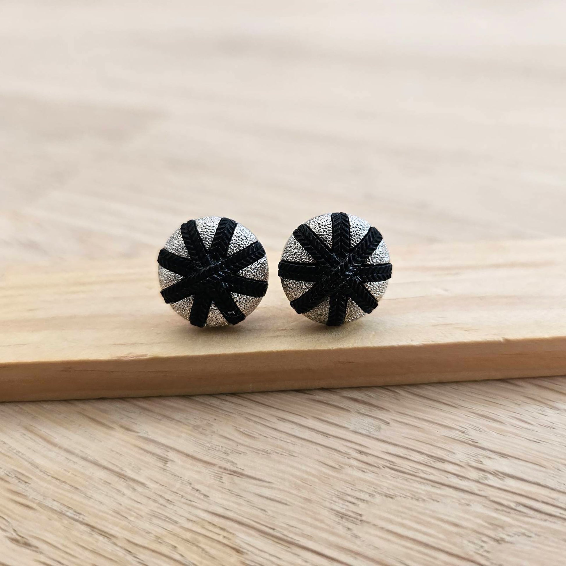 Star Stud earrings, Round Black Silver post, Recycled vintage button