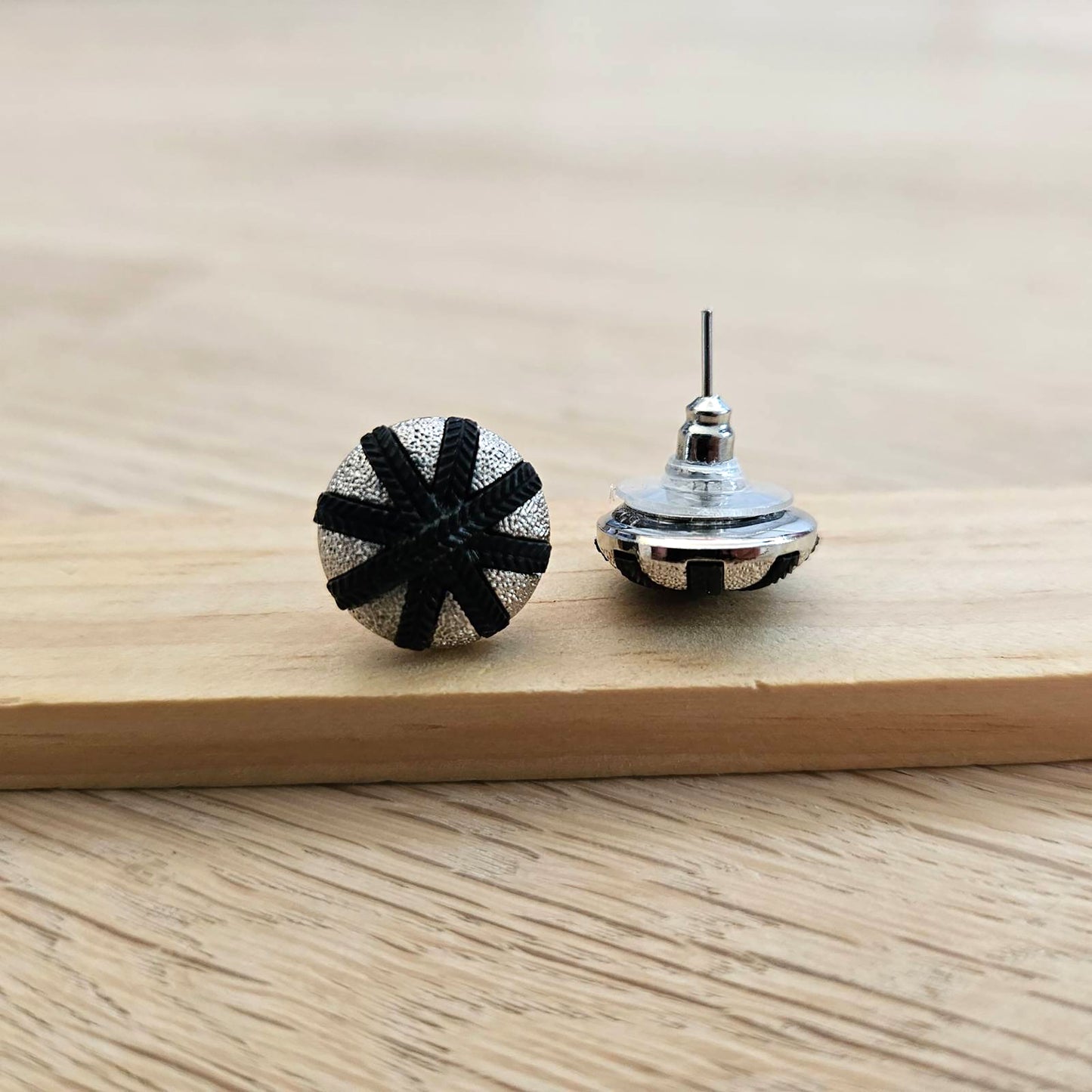 Star Stud earrings, Round Black Silver post, Recycled vintage button