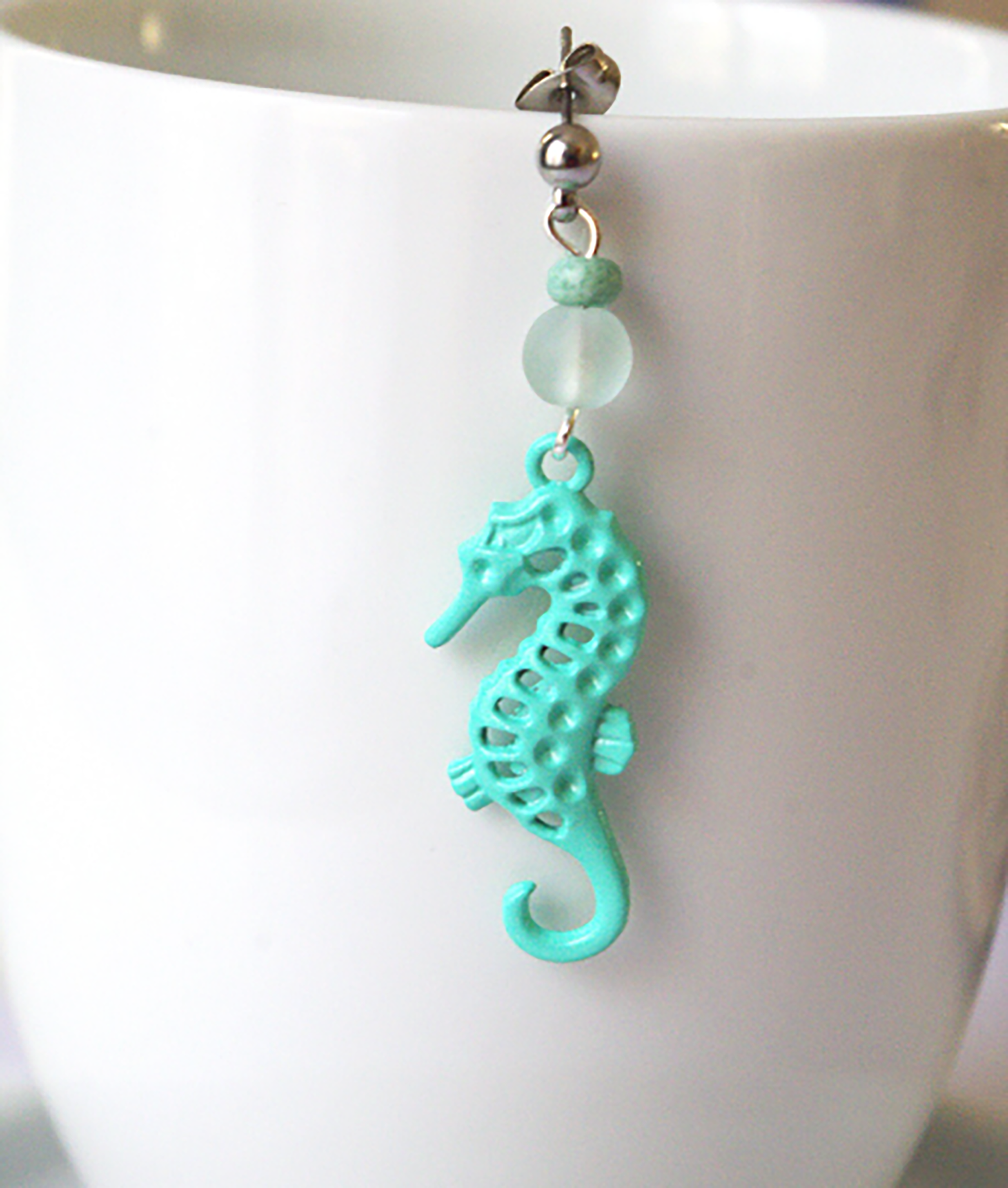 Mint Seahorse earring - Sea life Seaglass dangle - Single earring