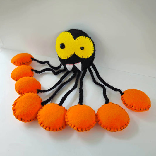 Art doll : Felt Spider Creepy Cute Handmade Animal