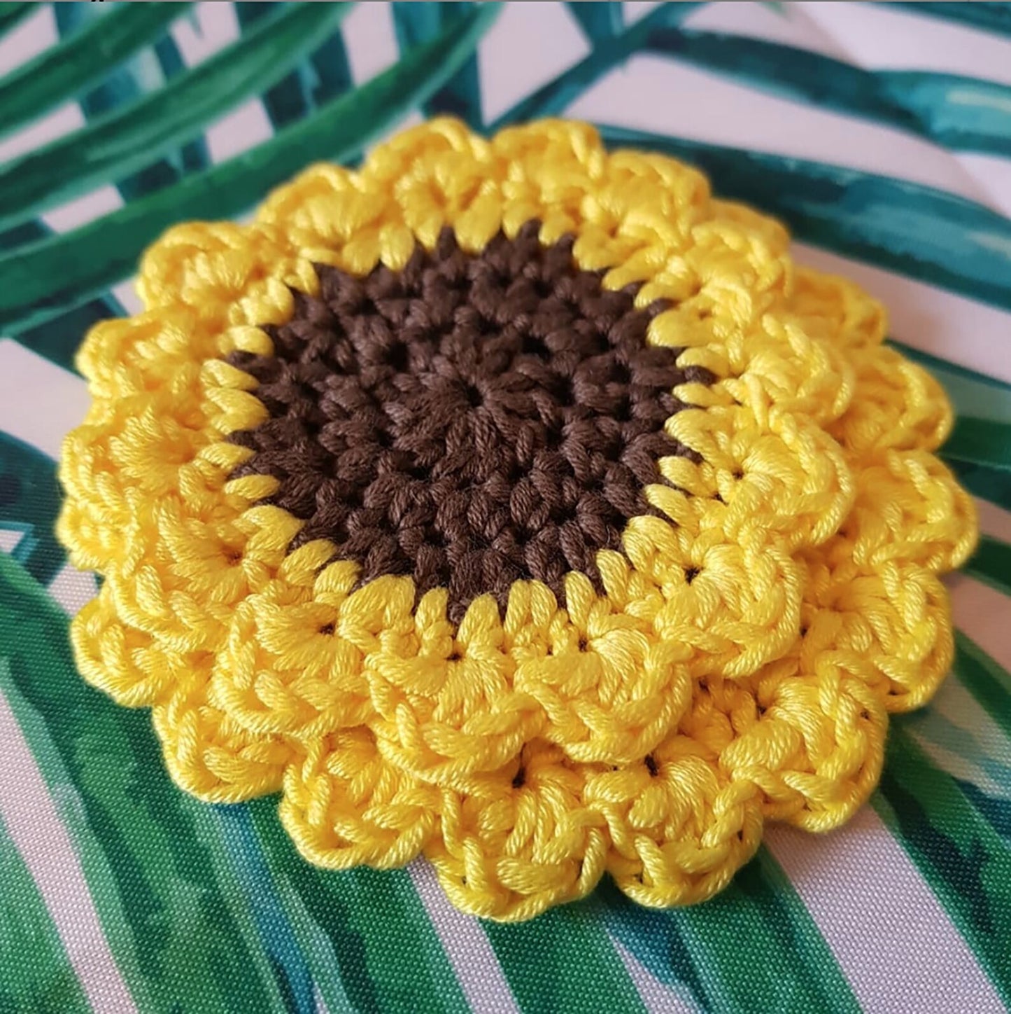 Sonnenblumen-Untersetzer, handgefertigte Häkeldeckchen x2